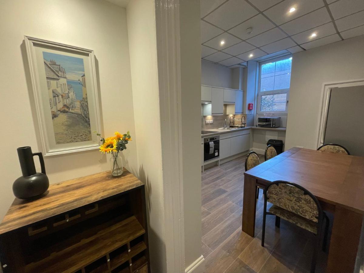 Traditional 5 Bedroom City Centre Apartment Glasgow Esterno foto